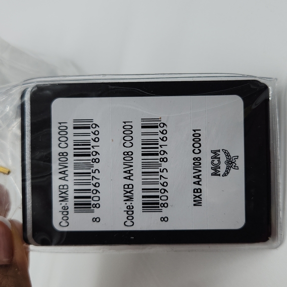 New MCM Claus M Reversible Belt 1.75” in Visetos Cognac 51" - Picture 5 of 10